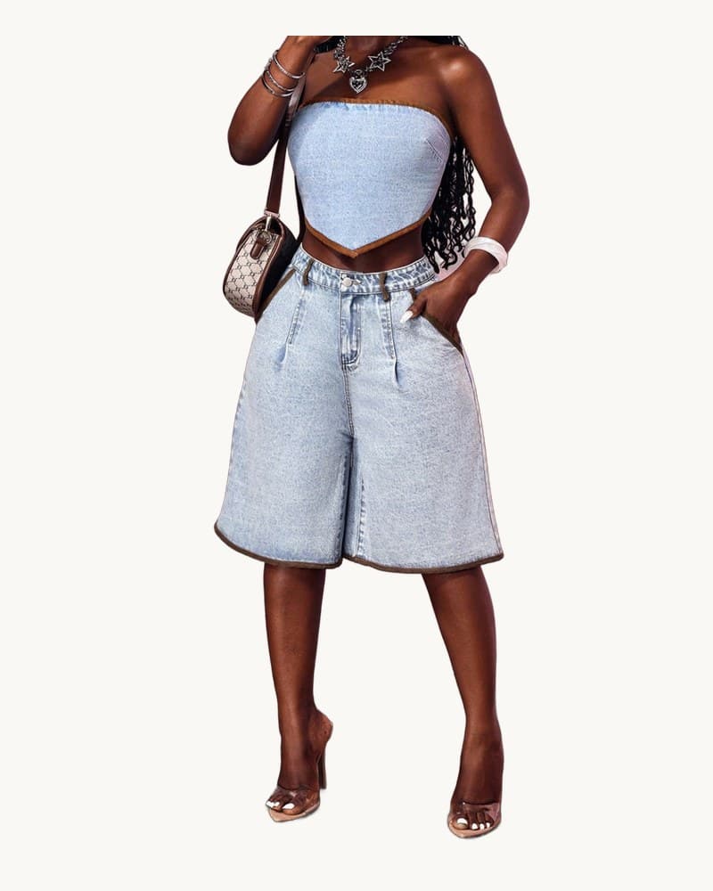 Contrasting Flared Cropped Jeans 1