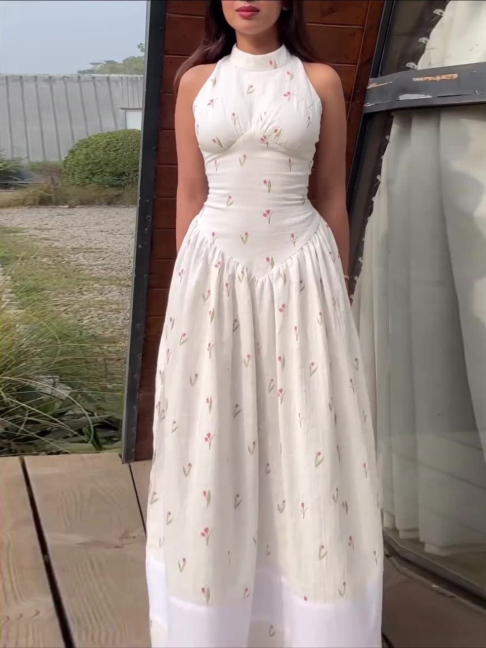 White Floral Print Turtleneck Sleeveless Waist-cinched Maxi 1